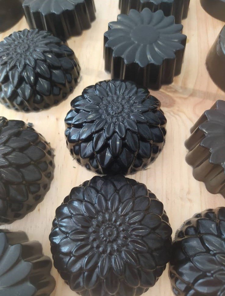 Sabonete Facial de Carvão Ativado - Image 2