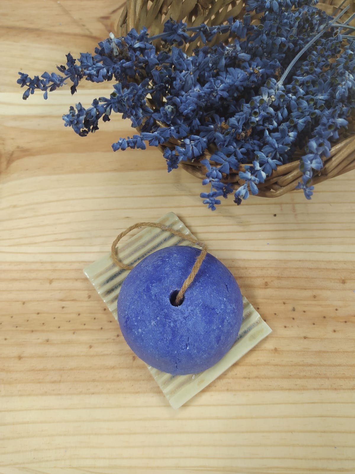 Champô Sólido Regenerador Matizador - Image 3